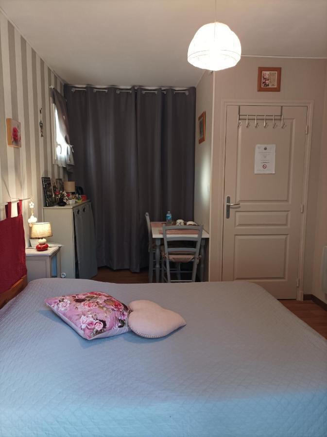 Bed and Breakfast Le Nid De Mesanges Chauffour-sur-Vell Экстерьер фото