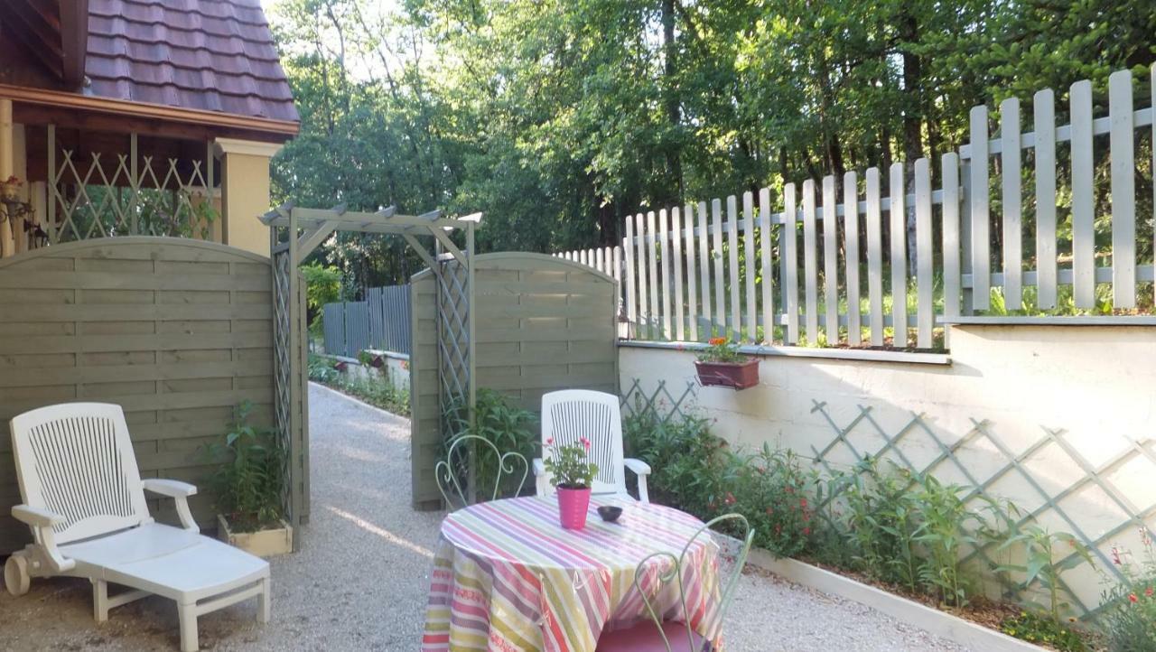 Bed and Breakfast Le Nid De Mesanges Chauffour-sur-Vell Экстерьер фото